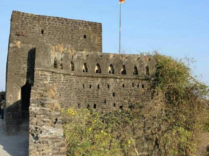 Machnur Fort, Machnur, Maharashtra, India